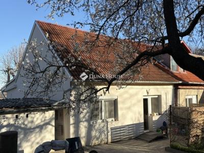 Eladó családi ház Pécs