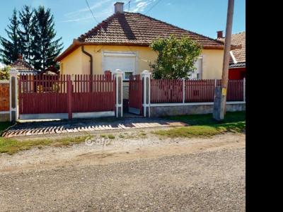 Eladó családi ház Szendrő
