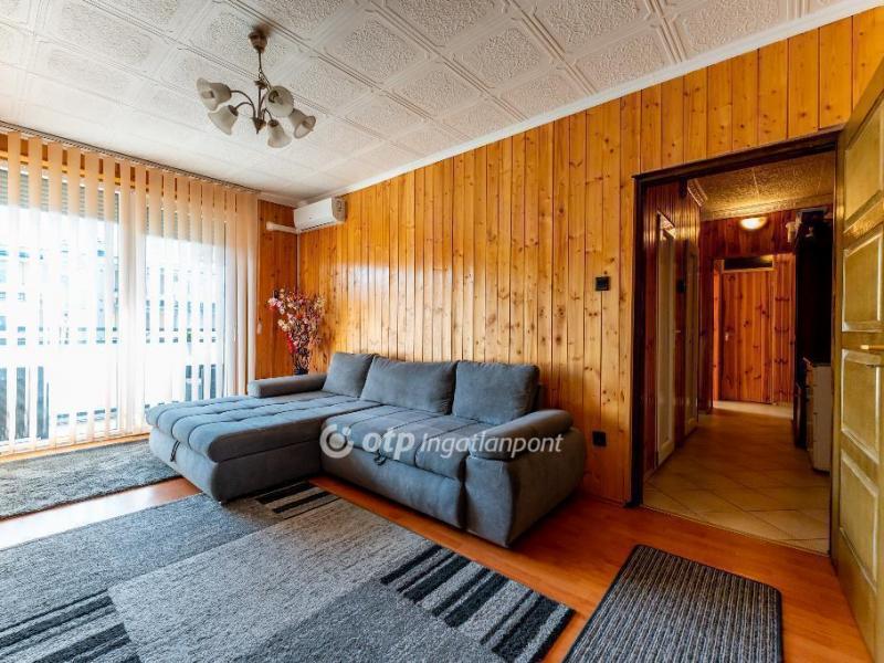 Eladó lakás Kazincbarcika