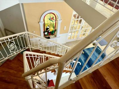 Eladó családi ház Budapest