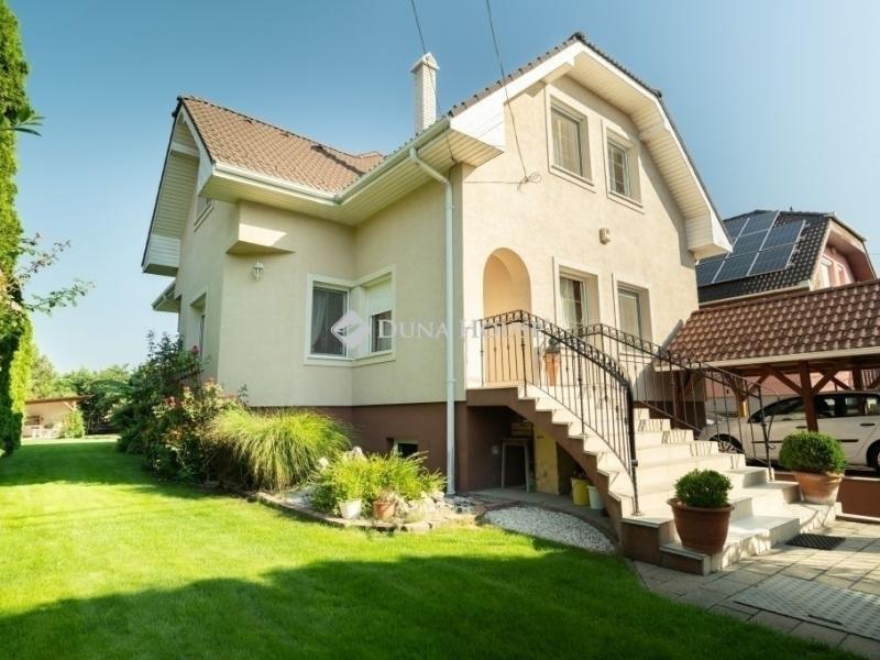 Eladó családi ház Halásztelek