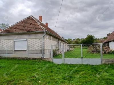 Eladó családi ház Olaszfa