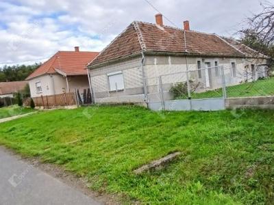 Eladó családi ház Olaszfa