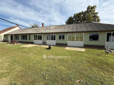 Eladó családi ház Nyíregyháza