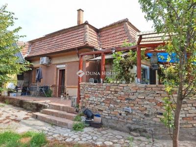 Eladó családi ház Kiskunlacháza