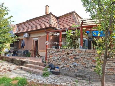 Eladó családi ház Kiskunlacháza