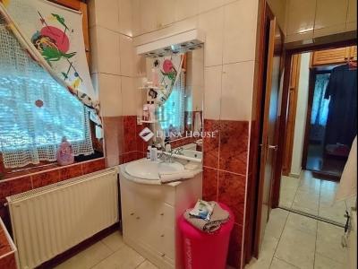 Eladó családi ház Péteri