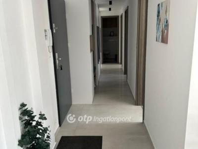 Eladó lakás Siófok