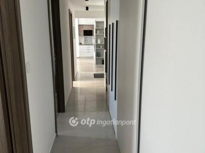 Eladó lakás Siófok