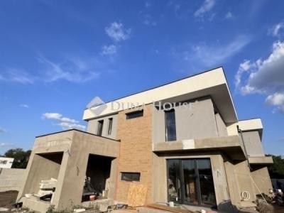 Eladó ikerház Vecsés