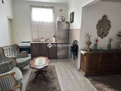 Eladó családi ház Nagykőrös
