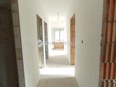 Eladó családi ház Gomba