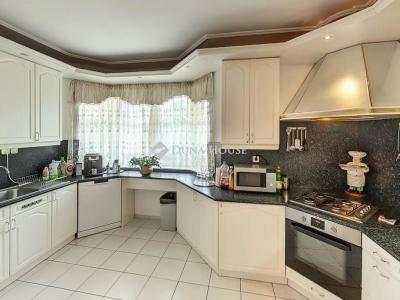 Eladó családi ház Kecskemét