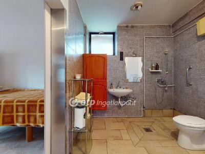 Eladó családi ház Miskolc