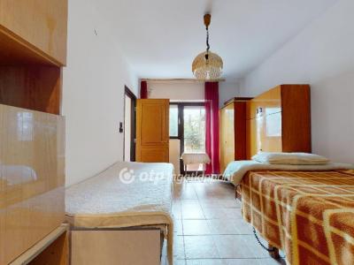 Eladó családi ház Miskolc