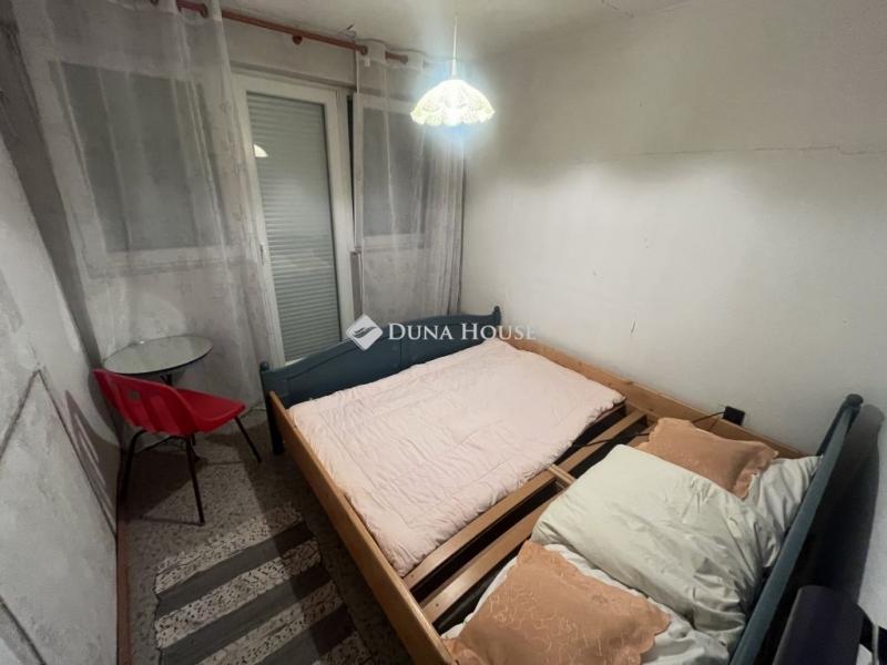 Eladó családi ház Albertirsa