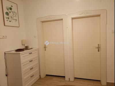 Eladó családi ház Albertirsa