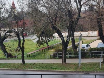 Eladó családi ház Balatonkenese