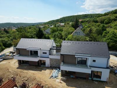 Eladó lakás Balatonalmádi