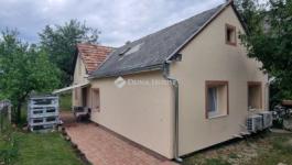 Eladó családi ház Balatonalmádi