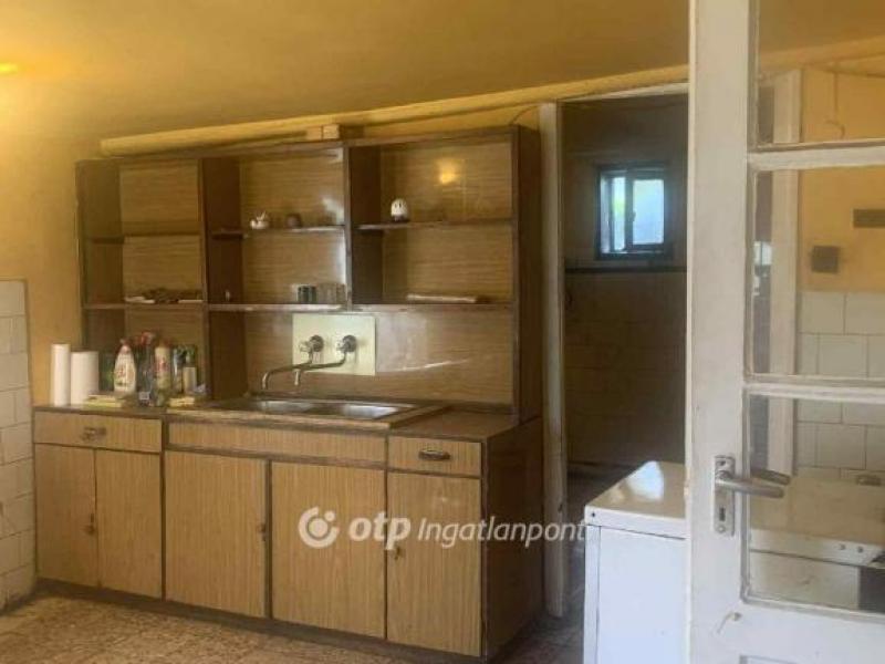 Eladó családi ház Nagykáta