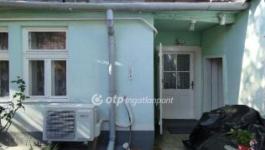 Eladó családi ház Jászberény