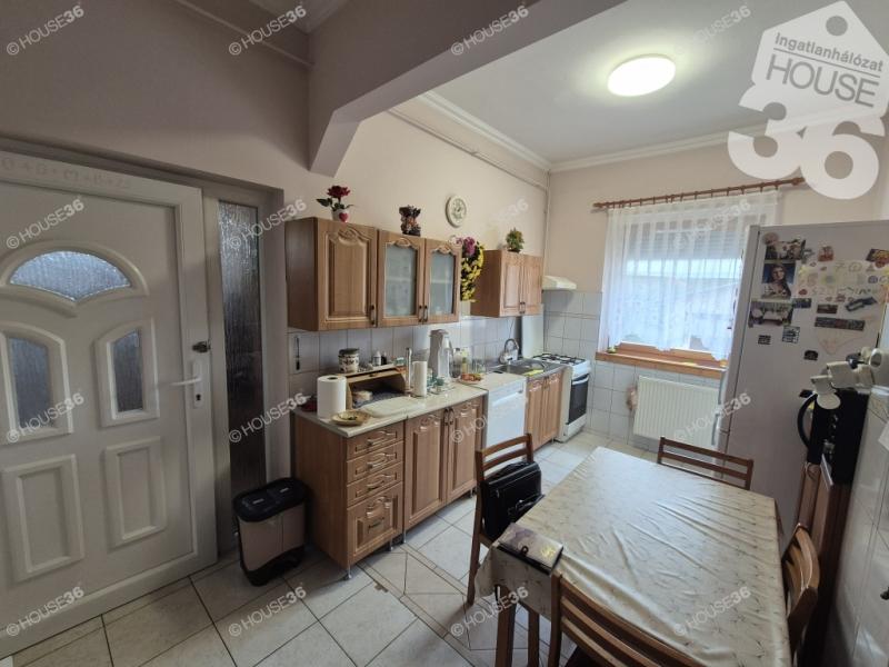 Eladó családi ház Kecskemét