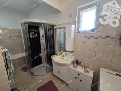 Eladó családi ház Kecskemét