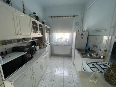 Eladó családi ház Budapest