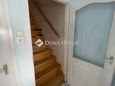 Eladó családi ház Budapest