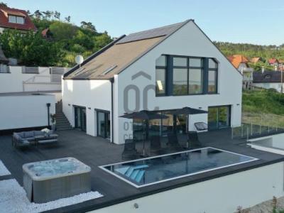 Eladó családi ház Vonyarcvashegy