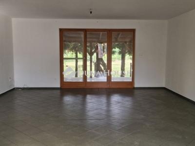 Eladó családi ház Dány