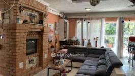 Eladó családi ház Érd