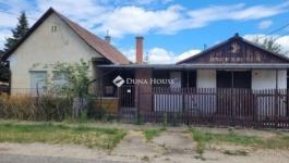 Eladó családi ház Vecsés