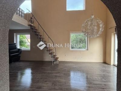 Eladó családi ház Kerepes