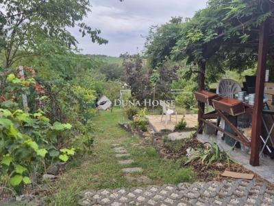 Eladó családi ház Mogyoród