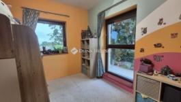 Eladó családi ház Mogyoród