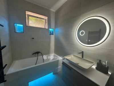 Eladó családi ház Szentes