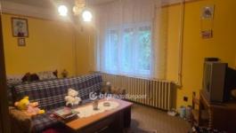 Eladó családi ház Abony