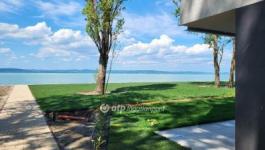 Eladó lakás Balatonszemes