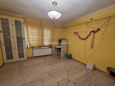 Eladó családi ház Budapest