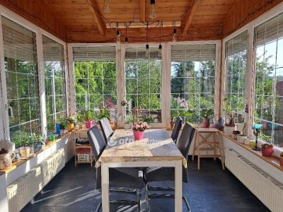 Eladó családi ház Érd