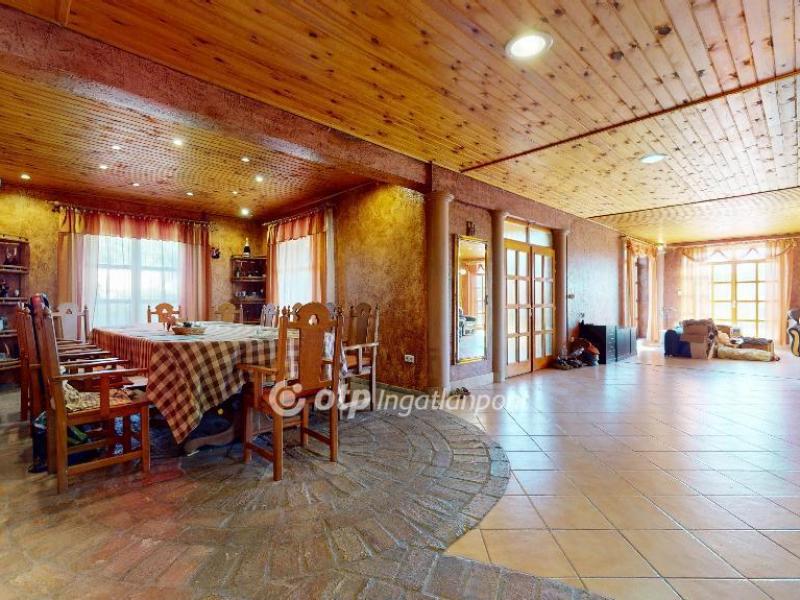 Eladó családi ház Szuhakálló