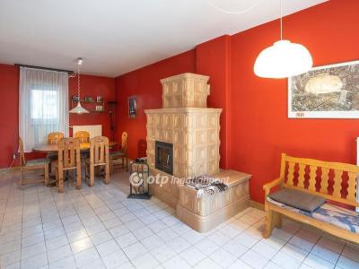 Eladó családi ház Székesfehérvár