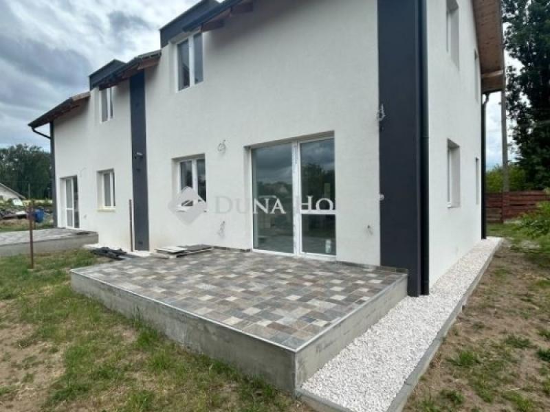 Eladó ikerház Vasad