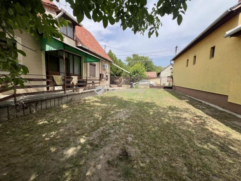 Eladó családi ház Kistelek