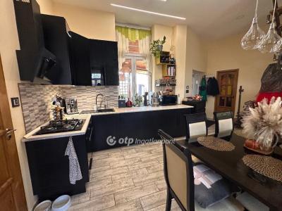 Eladó sorház Dunaharaszti