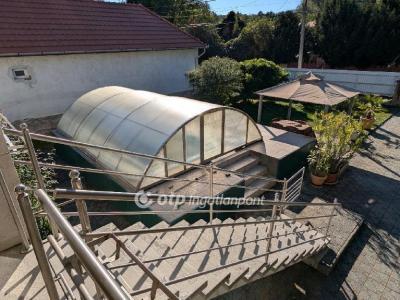 Eladó családi ház Budapest