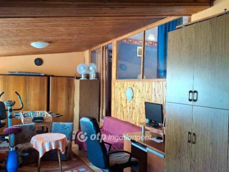 Eladó lakás Zalaegerszeg