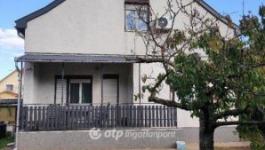 Eladó családi ház Debrecen